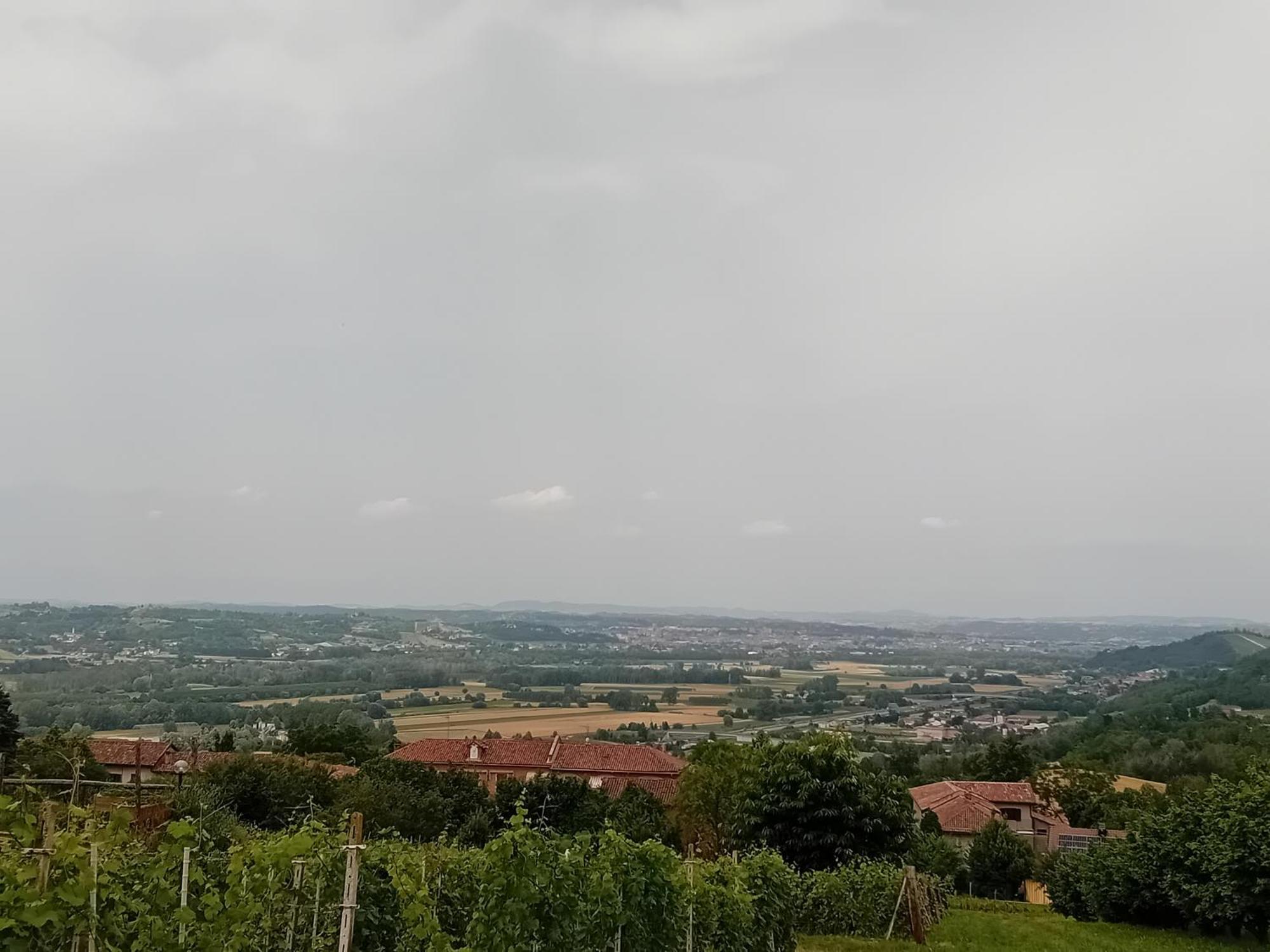 Villa La Vigna Costigliole d'Asti Habitación foto